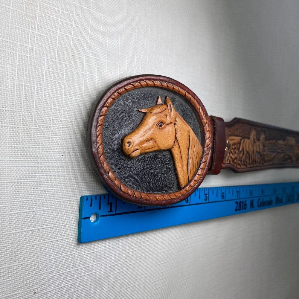 Hand Tooled LEATHER 3-D HORSES SCENE Western Belt! Handmade T Goodloe Sz 29 - Picture 6 of 16